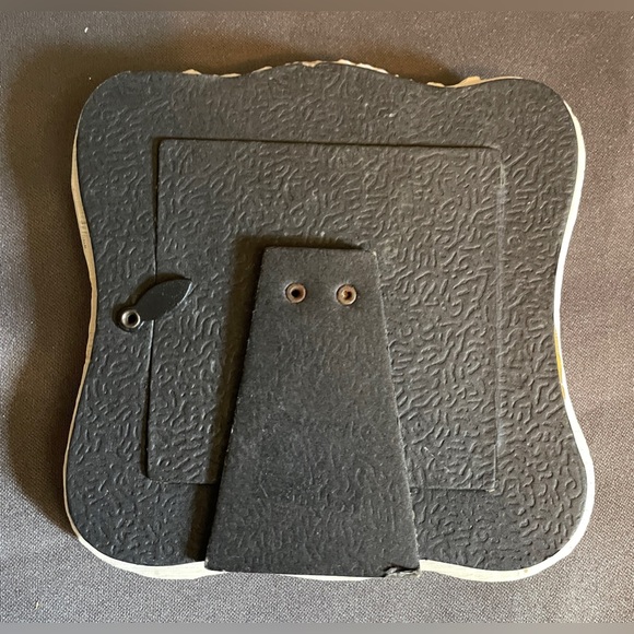 Special Moments Picture Frame 3D Style Fashion Theme "K's Collection" 4” Square - Picture 8 of 8